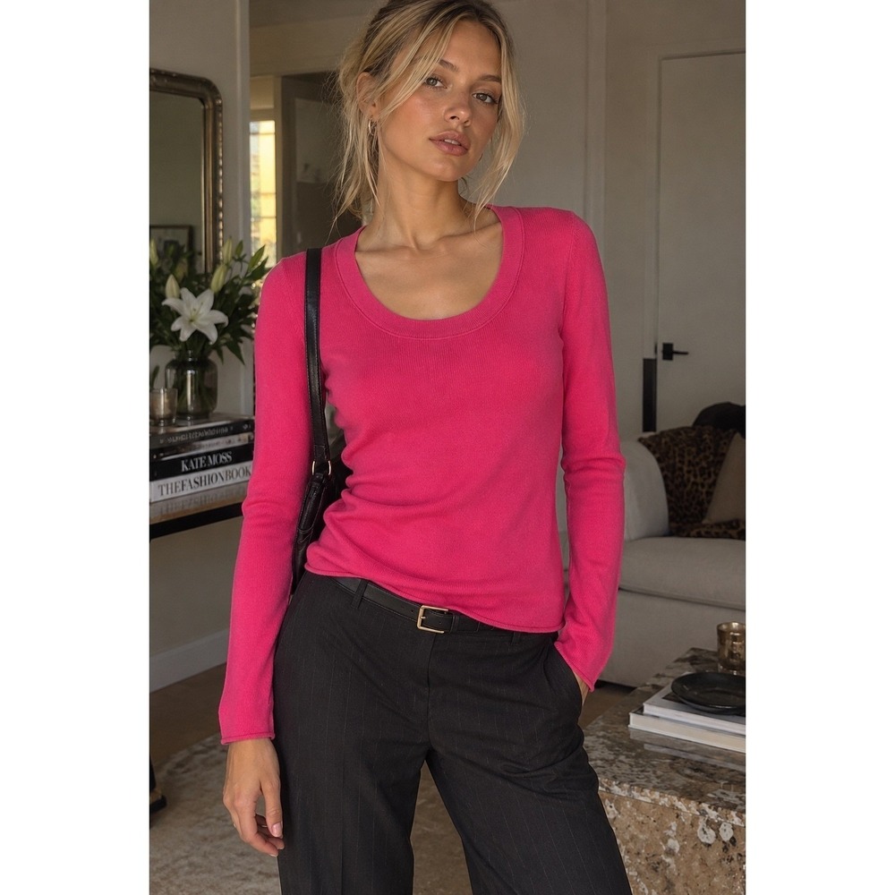 Y2K Hot Pink 100% Cashmere Pullover Sweater M Feminine Barbie Soft Cozy Longline